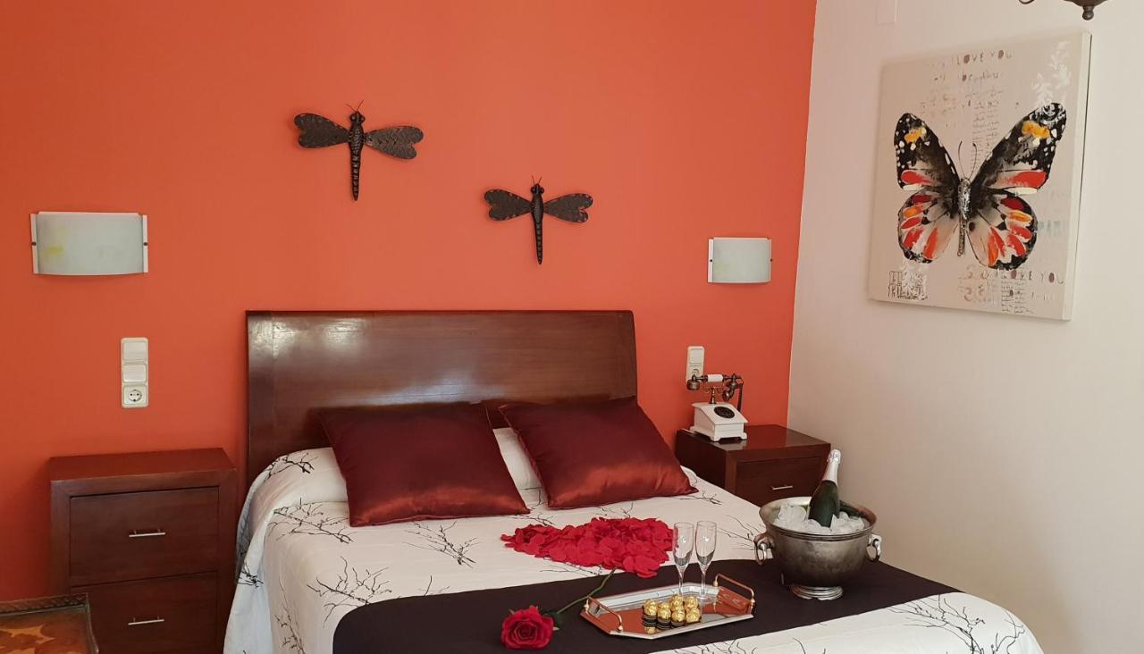 Hotel Iris Ла Елиана Екстериор снимка