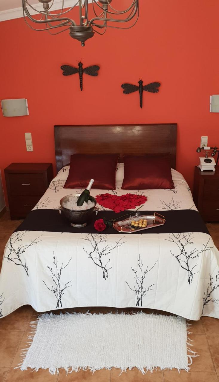 Hotel Iris Ла Елиана Екстериор снимка